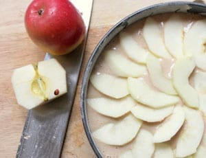 Recipe of the Week: Apple cake crumble