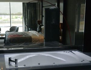 Review: Hotel Rafayel