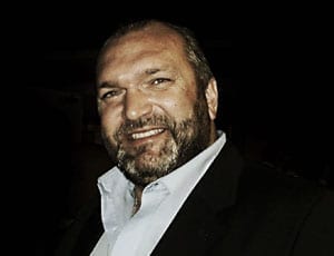 Neil “Razor” Ruddock: “What’s on your mantelpiece?”
