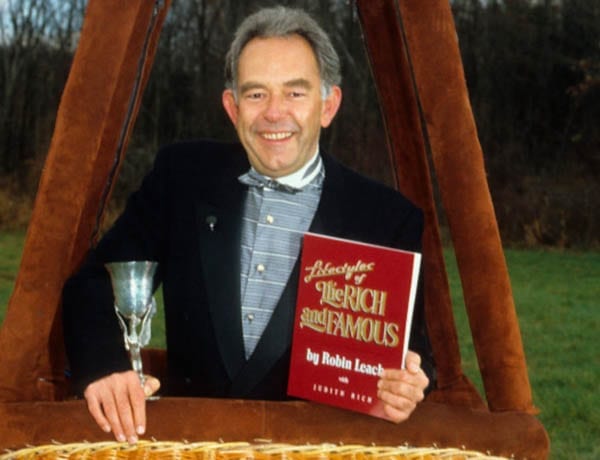 Robin Leach (1941 – 2018)