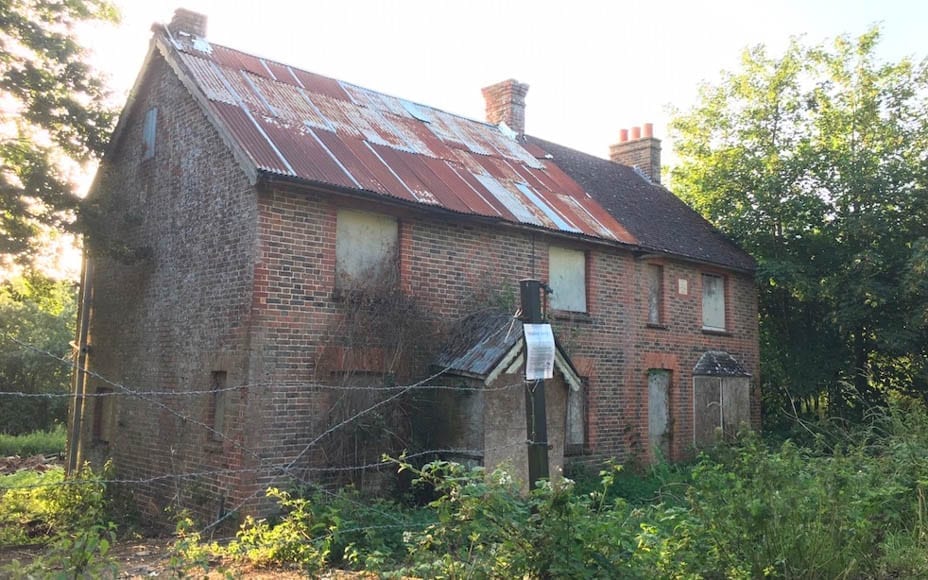A Cottage With A Catch