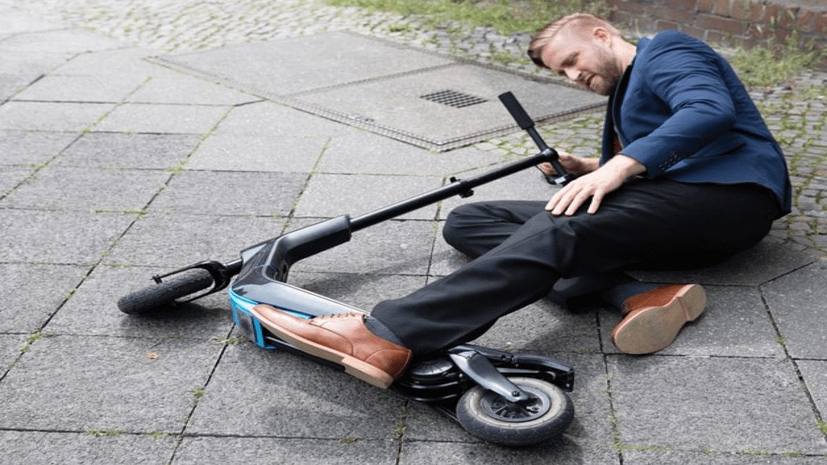 E-Scooter-ing a Shameless Minister For Rent