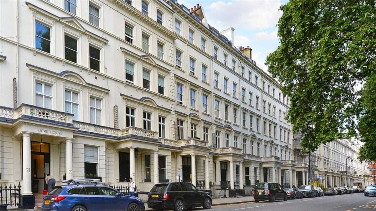 Windowless in South Ken