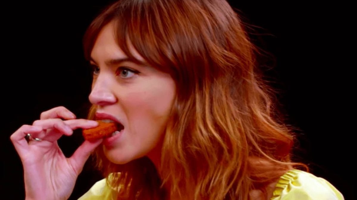 Moron of the Moment – Alexa Chung