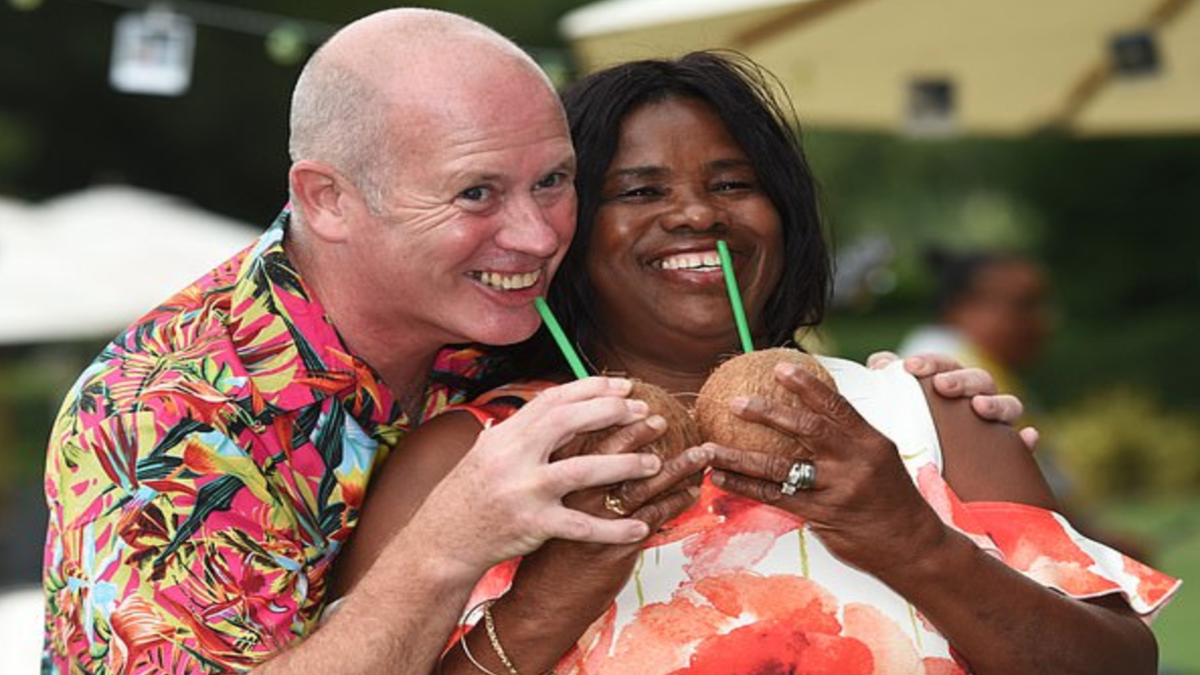 Heroes of the Hour 2021 – Bill and Cath Mullarkey