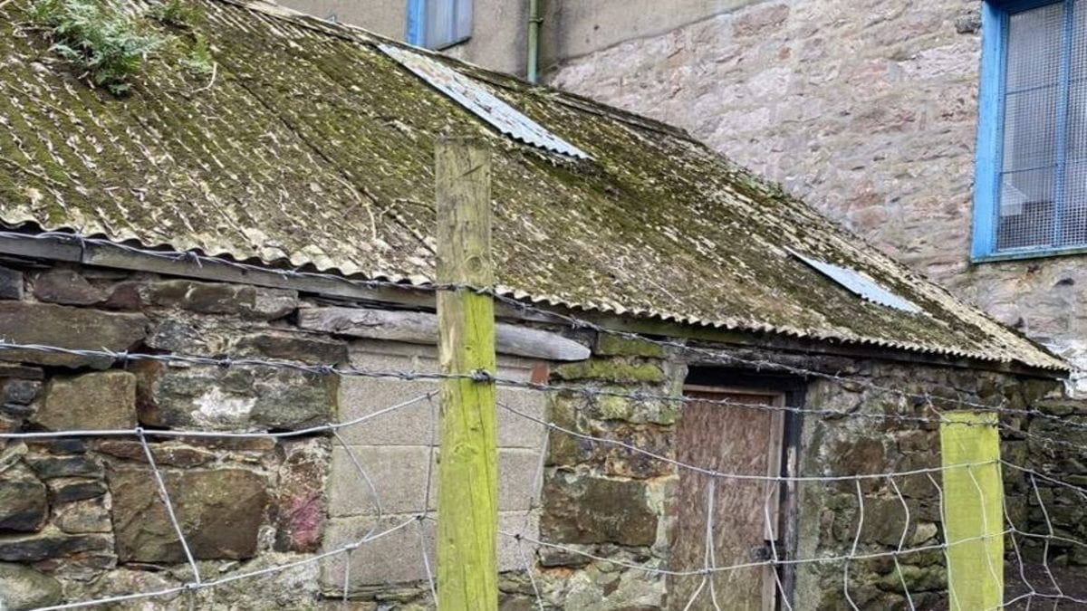 A Cottage For A Quid