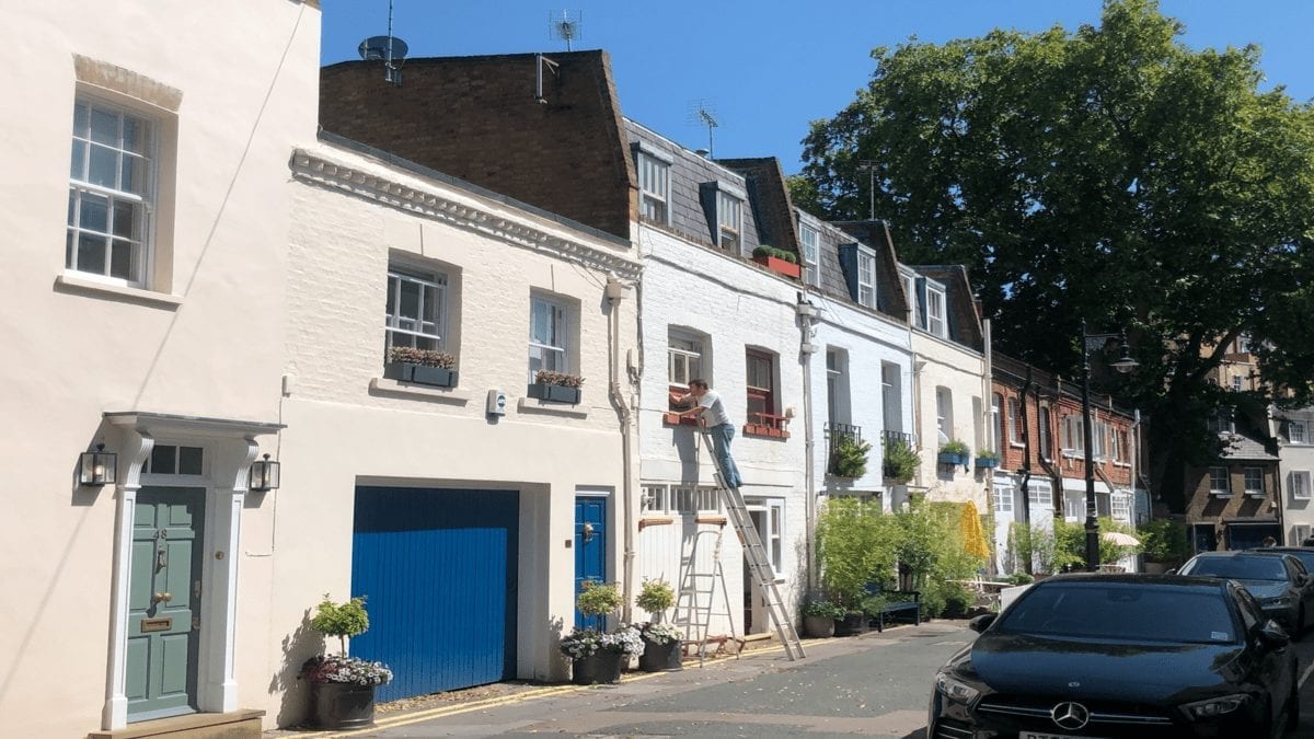 A Maxwell Makeover – Grubby Ghislaine Get Out Of ‘Ere