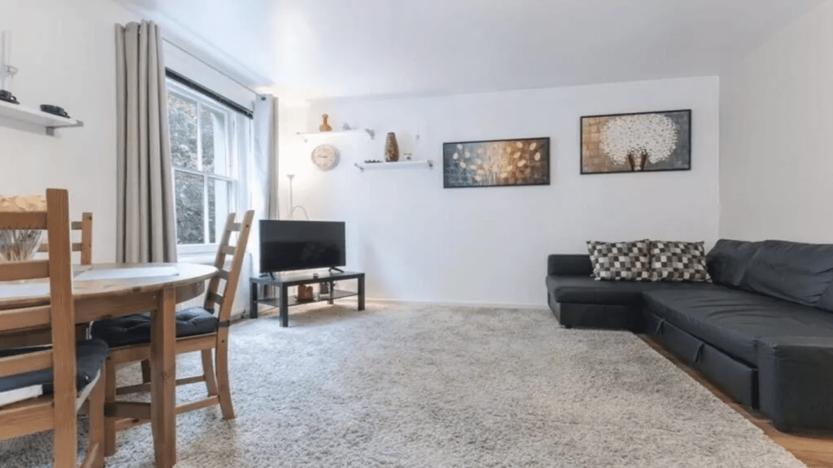 Could This Be Chelsea’s Cheapest Flat?