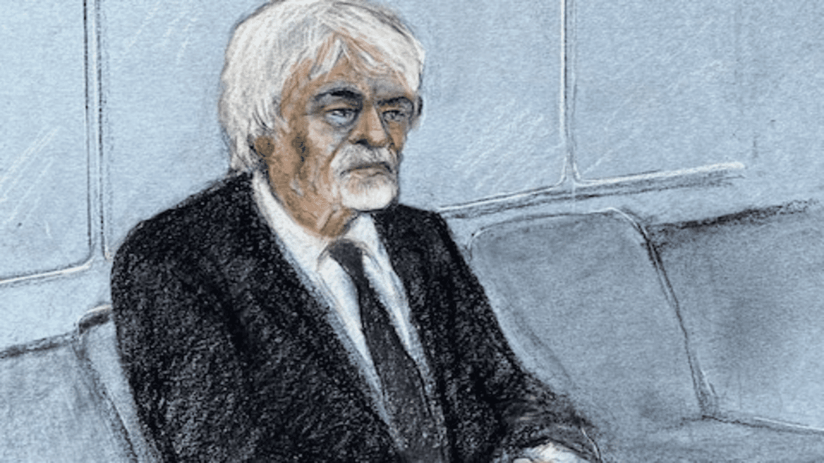 Tone Deaf Dwarf – Skinflint Billionaire Bernie Ecclestone Curiously Claims He Can’t Hear In Court