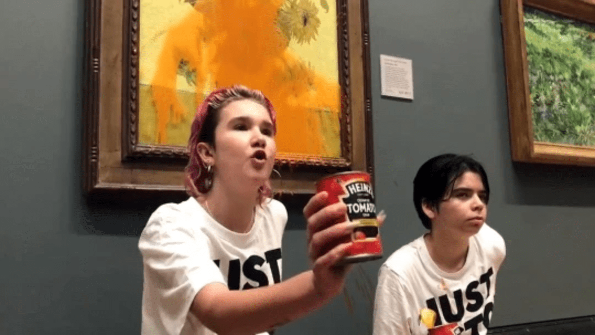 Morons of the Moment 2022 – Despicable Just Stop Oil Vandals