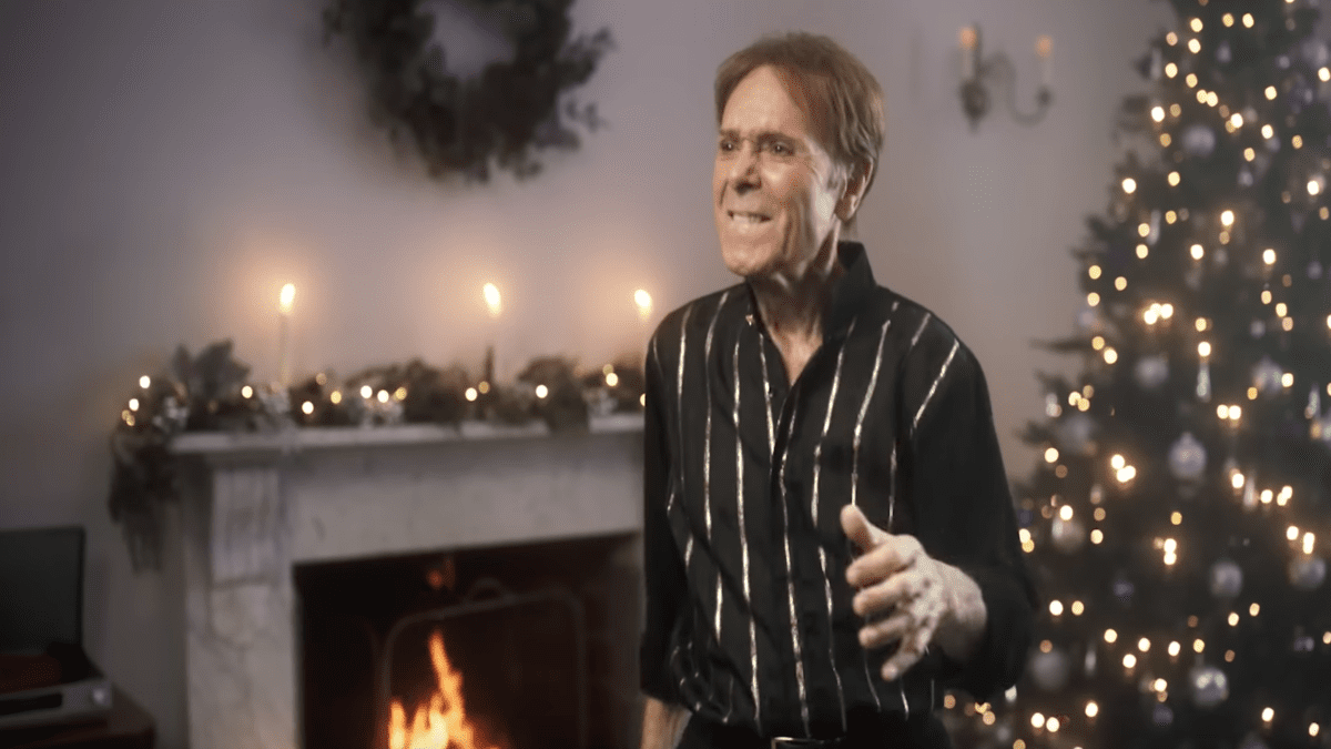 Not Rockin’ Sir Cliff Richard – Creepy, Christian Crooner’s Christmas 2022 Album Panned